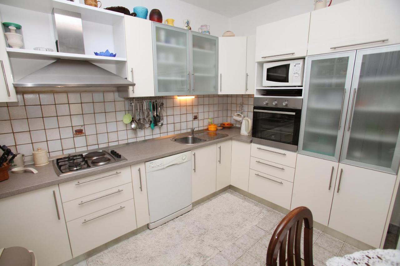 Apartments By The Sea Trogir - 15011 Екстер'єр фото